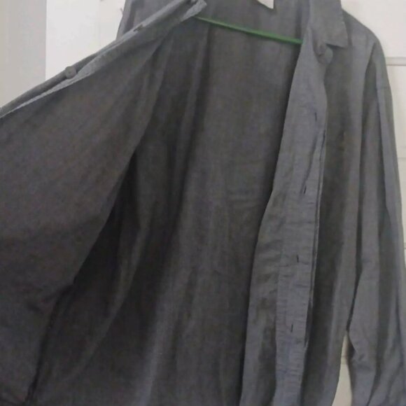 Womans Calvin Klein Medium Black Heather Long Sleeve Button Up Shirt - Picture 3 of 5